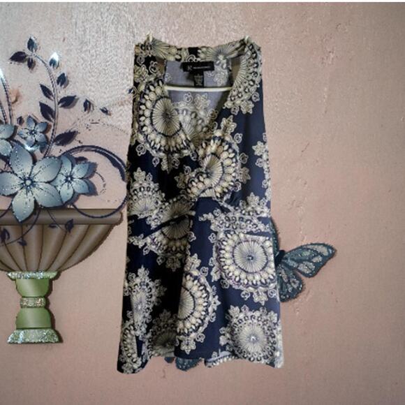 INC small sleeveless blue and ivory v neck polyester blend stretch woman's top. - Picture 1 of 1